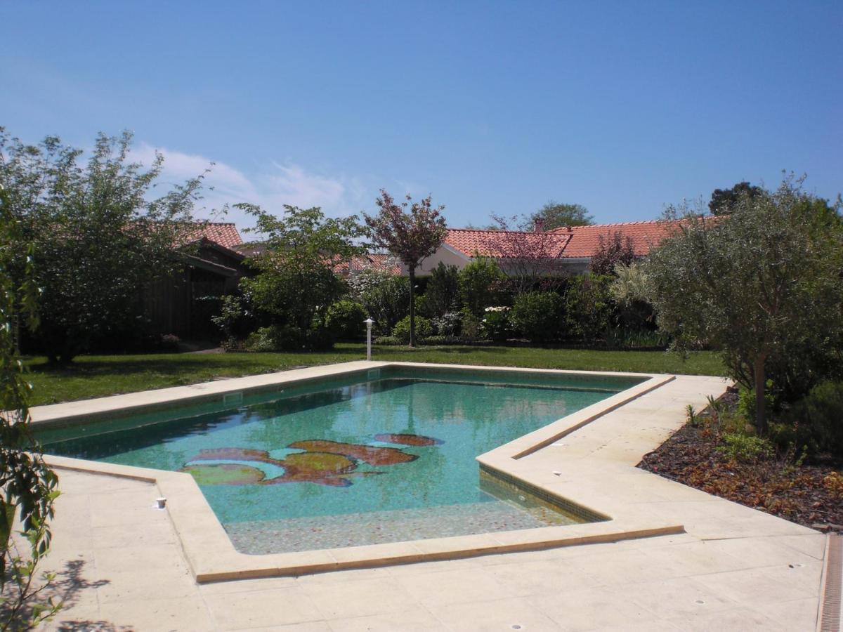 Bed and Breakfast Le Jardin de Némo Biscarrosse Exterior foto