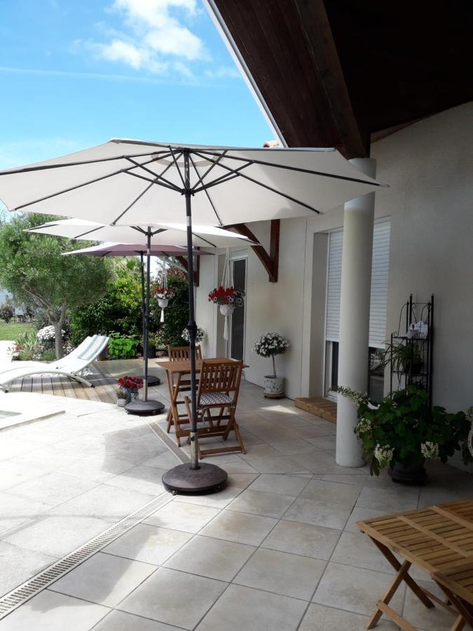 Bed and Breakfast Le Jardin de Némo Biscarrosse Exterior foto
